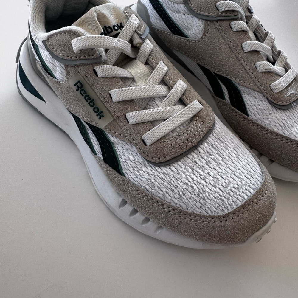 Reebok Kids Sneakers Size 11- White, Gray, and Green